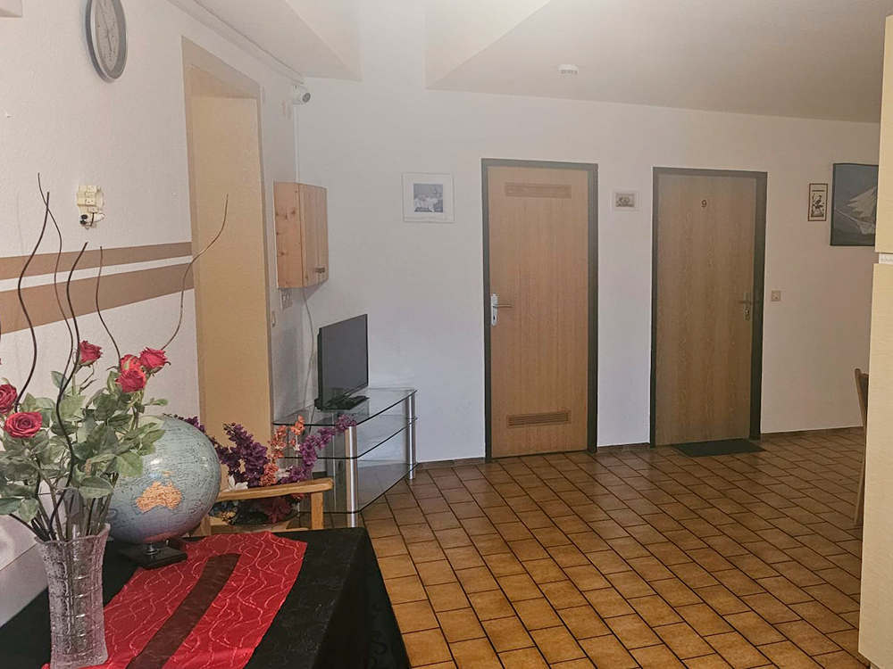 Pension Mayer Flur und Aufenthalt Pension Mayer Flur und Aufenthalt